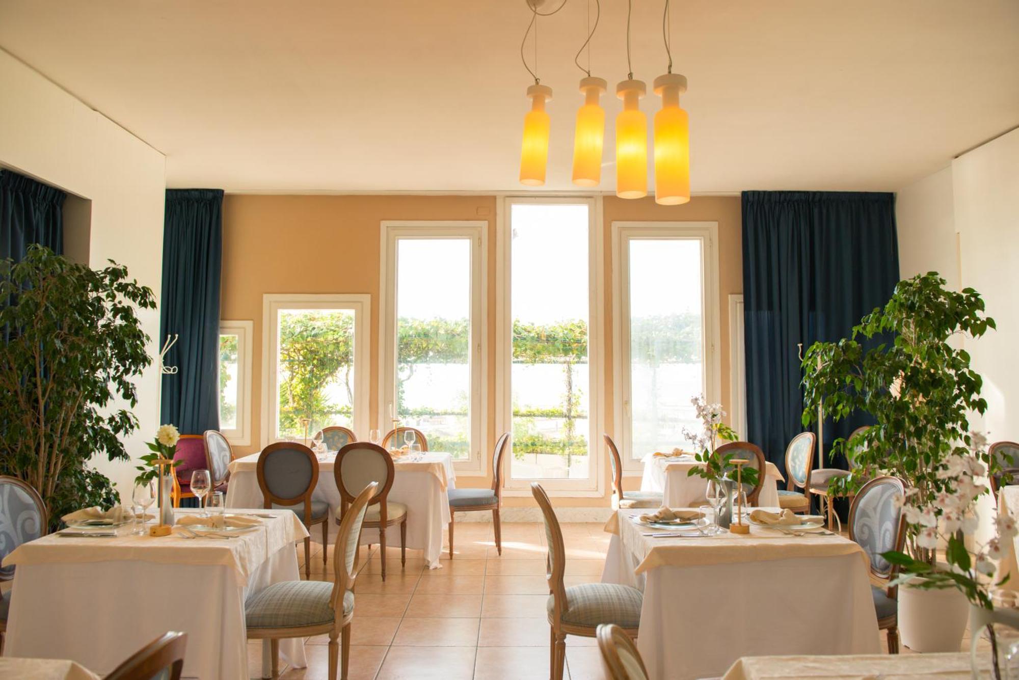 Hotel Sinuessa Terme Mondragone Extérieur photo